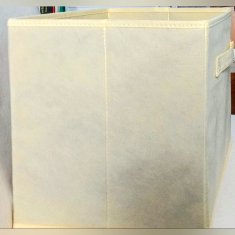 Set of 5 🌼 Light Primrose Yellow Fabric Collapsible Storage Bin - Picture 2 of 10